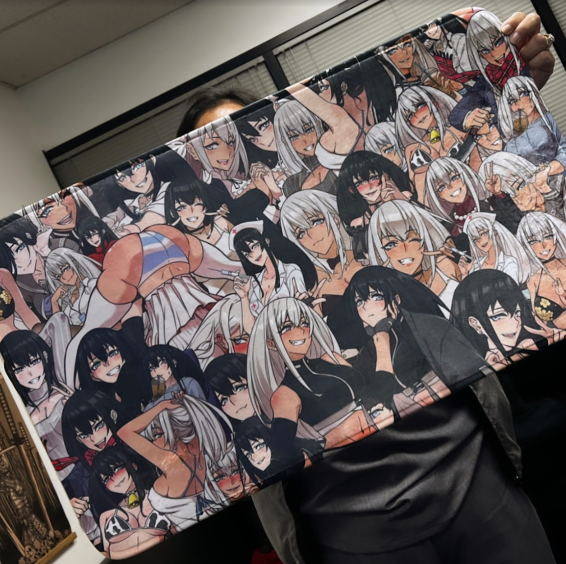 Nana Obsession Plush Mat OMAJU